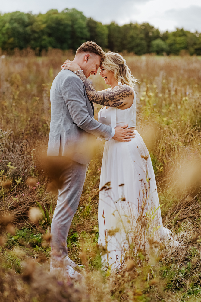 Hochzeitsreportage von Anna & Dominik – ein Tag voller Nähe, Leichtigkeit und echter Verbundenheit 61 Jessica Ganser Fotografie hochzeit aachen nrw hochzeitspaar wedding hochzeitsshooting hochzeitstag hochzeitsfotografie 16 1
