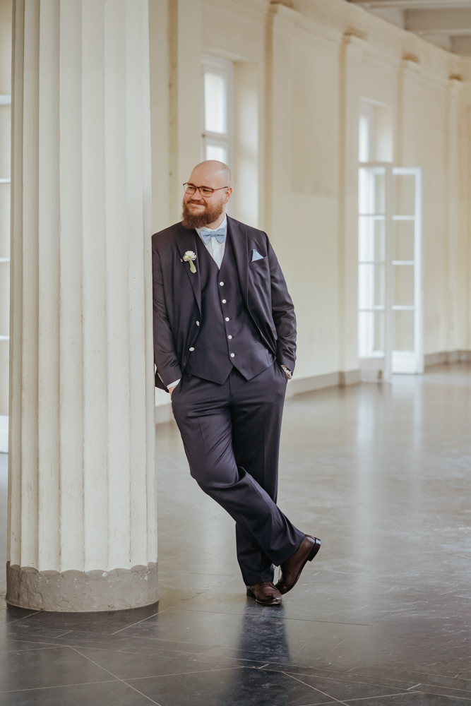 Frühlingshochzeit in Aachen – Die Hochzeit von Lena & Jan im Weißen Saal 125 Jessica Ganser Fotografie aachen nrw hochzeit hochzeitspaar braut braeutigam wedding brautpaar 132