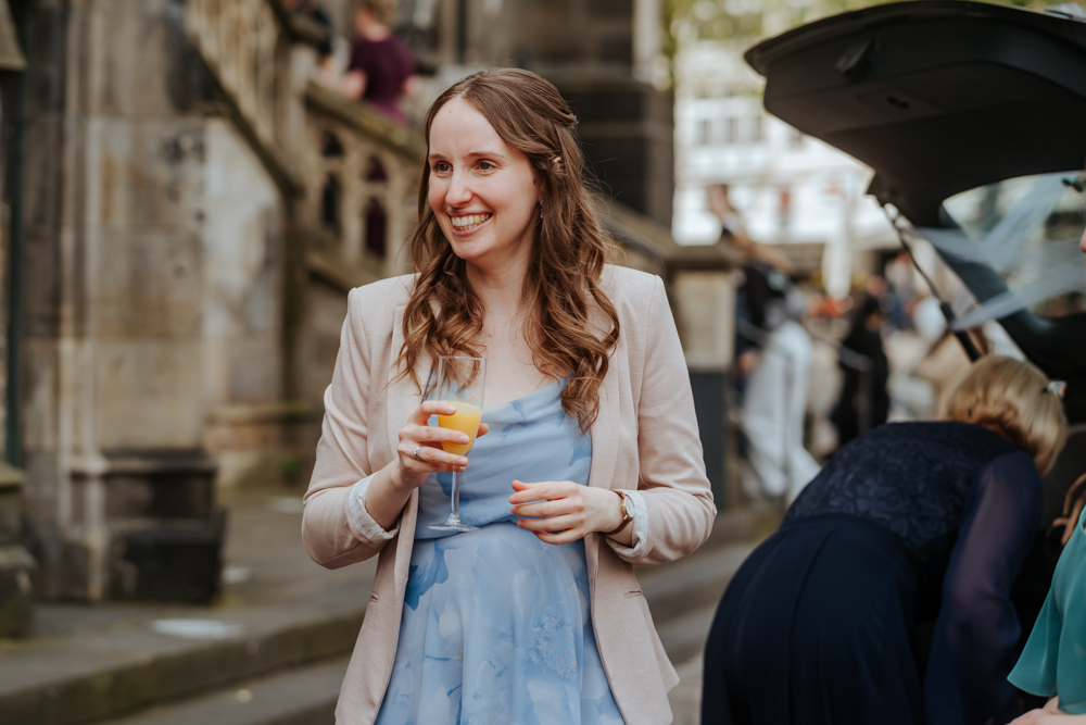 Frühlingshochzeit in Aachen – Die Hochzeit von Lena & Jan im Weißen Saal 78 Jessica Ganser Fotografie aachen nrw hochzeit hochzeitspaar braut braeutigam wedding brautpaar 77